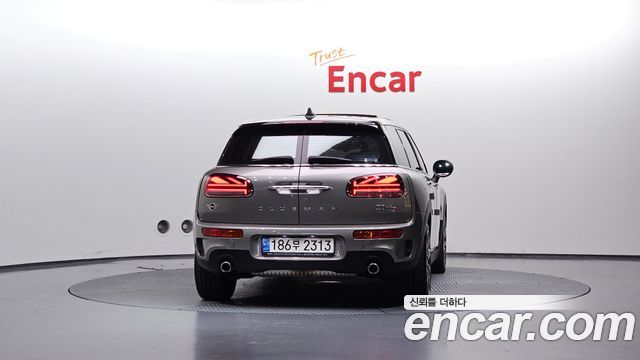 MINI Cooper S Clubman Standard 2nd 2021 — фото 4