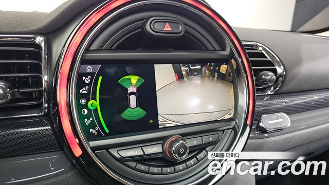 MINI Cooper S Clubman Standard 2nd 2021 — фото 18