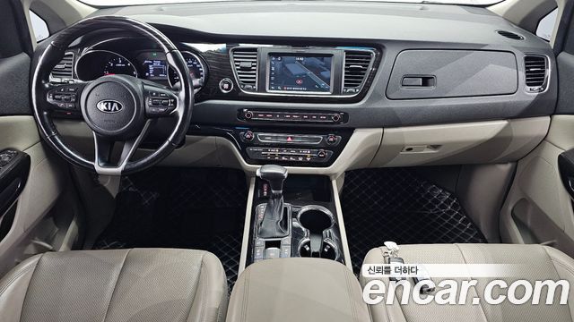 Kia Carnival 9-Seater Noblesse Special 2020 — фото 7