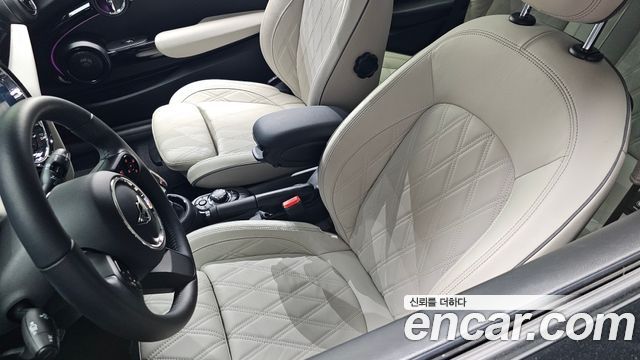 MINI Cooper S Classic Launch Pack Third Generation 2023 — фото 27