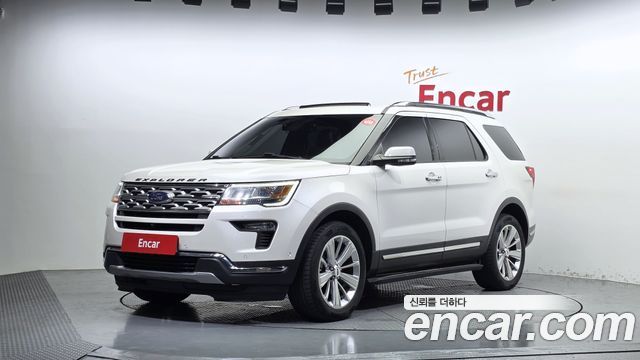 Ford Explorer 2.3 Limited 4WD 5th