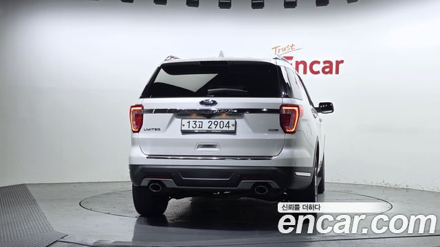 Ford Explorer 2.3 Limited 4WD 5th 2019 — фото 4