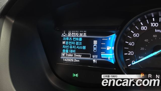 Ford Explorer 2.3 Limited 4WD 5th 2019 — фото 18