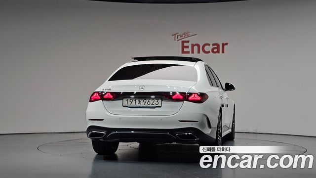 Mercedes-Benz E-Class (W214) E200 AMG Line 2026 — фото 4