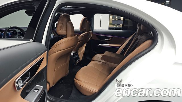Mercedes-Benz E-Class (W214) E200 AMG Line 2026 — фото 12