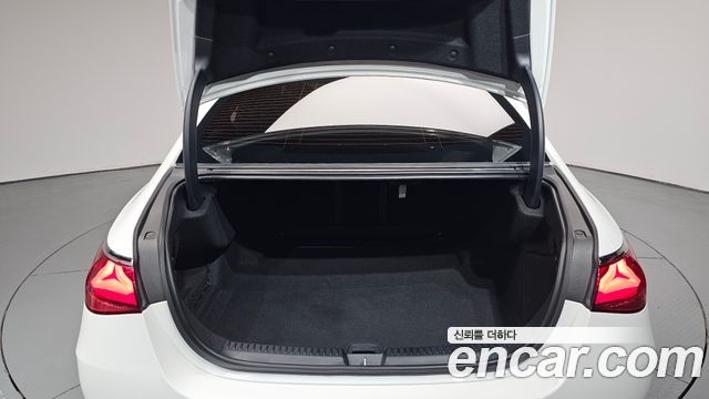 Mercedes-Benz E-Class (W214) E200 AMG Line 2026 — фото 20