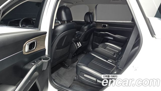 Kia Sorento (IV) Diesel 2.2 4WD Prestige 2023 — фото 11