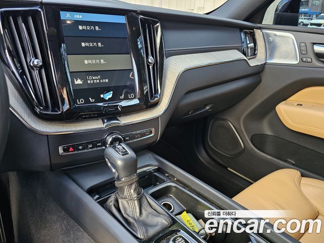 Volvo XC60 (II) D5 Inscription 2019 — фото 15