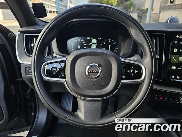 Volvo XC60 (II) D5 Inscription 2019 — фото 16