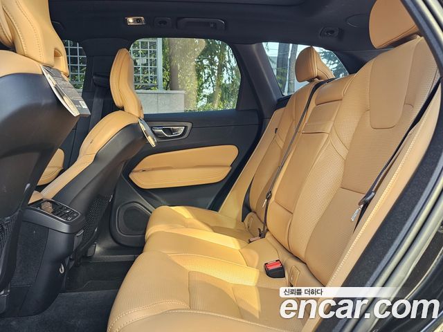 Volvo XC60 (II) D5 Inscription 2019 — фото 19