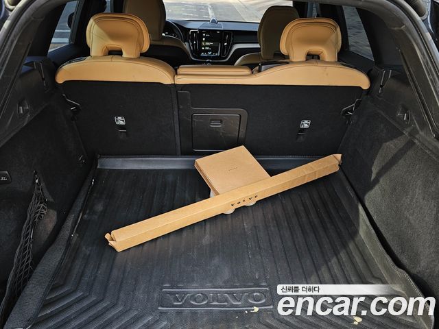 Volvo XC60 (II) D5 Inscription 2019 — фото 21