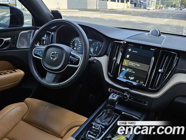 Volvo XC60 (II) D5 Inscription 2019 — фото 22