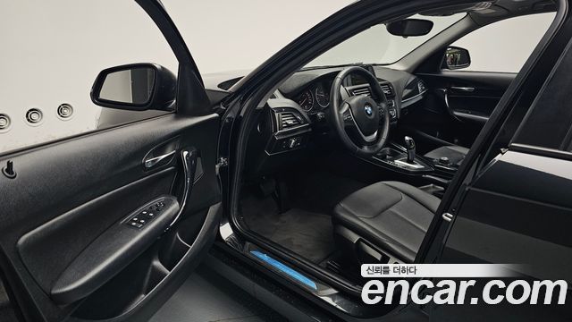 BMW 1 Series (F20) 118d Urban 5Dr 2014 — фото 10