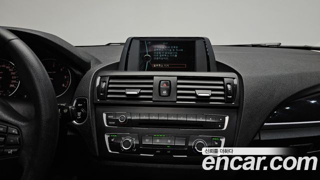 BMW 1 Series (F20) 118d Urban 5Dr 2014 — фото 14