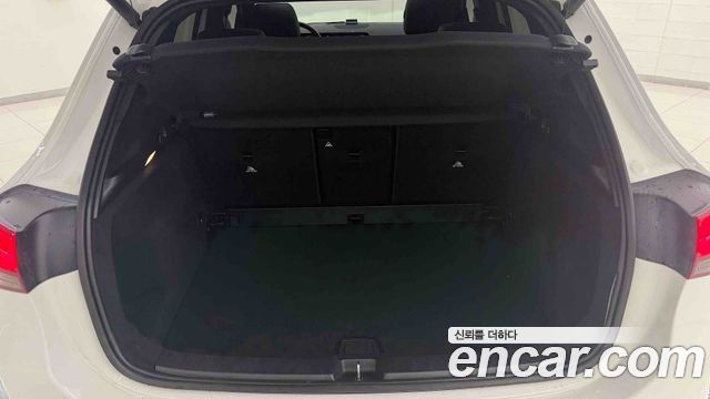 Mercedes-Benz GLA-Class (H247) GLA250 4MATIC 2022 — фото 16