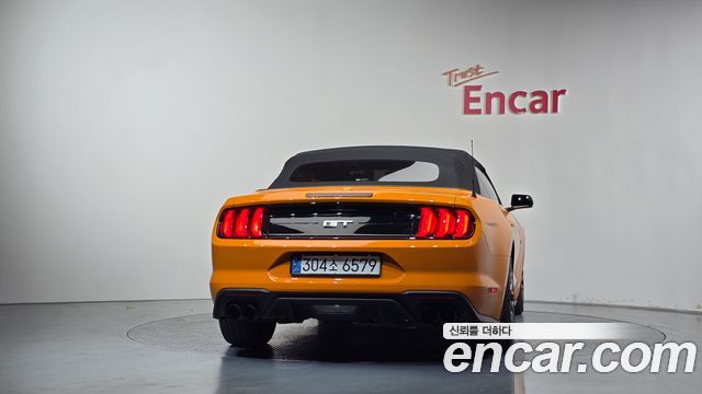 Ford Mustang GT Convertible 2019 — фото 36