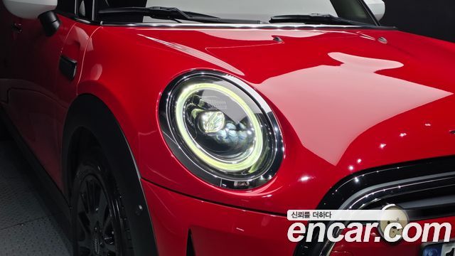 MINI Cooper 5Door Classic Third Generation 2024 — фото 22