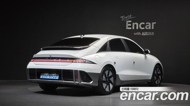 Hyundai Ioniq 6 Long Range AWD Exclusive 2023 — фото 2
