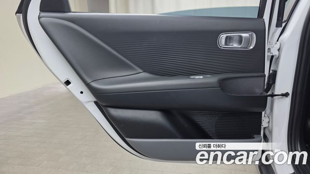 Hyundai Ioniq 6 Long Range AWD Exclusive 2023 — фото 25