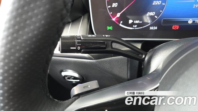 Mercedes-Benz GLC-Class (X254) GLC300 4MATIC Coupe 2024 — фото 27