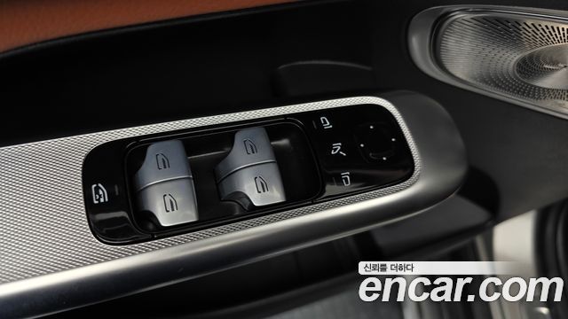Mercedes-Benz GLC-Class (X254) GLC300 4MATIC Coupe 2024 — фото 28