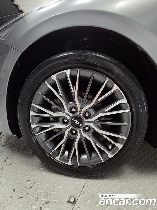 Kia K3 (II) 1.6 Prestige 2023 — фото 5