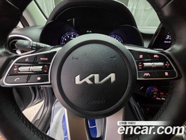 Kia K3 (II) 1.6 Prestige 2023 — фото 21