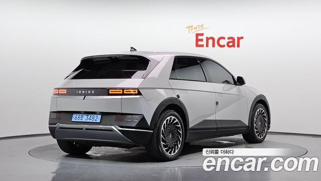 Hyundai Ioniq 5 Long range Exclusive 2023 — фото 2
