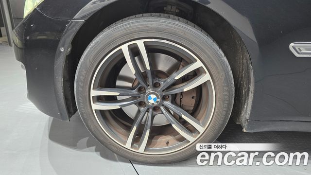 BMW 7 Series (F01) 750Ld xDrive 2015 — фото 5