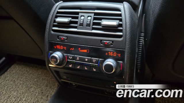 BMW 7 Series (F01) 750Ld xDrive 2015 — фото 16