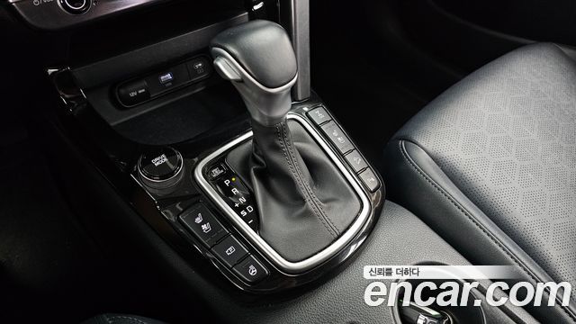 Kia Seltos Gasoline 1.6 Turbo 4WD Prestige 2023 — фото 9