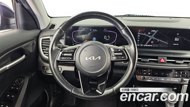 Kia Seltos Gasoline 1.6 Turbo 4WD Prestige 2023 — фото 13
