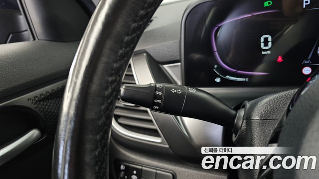 Kia Seltos Gasoline 1.6 Turbo 4WD Prestige 2023 — фото 18