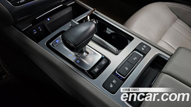 Genesis G80 3.3 GDI Luxury 2017 — фото 9