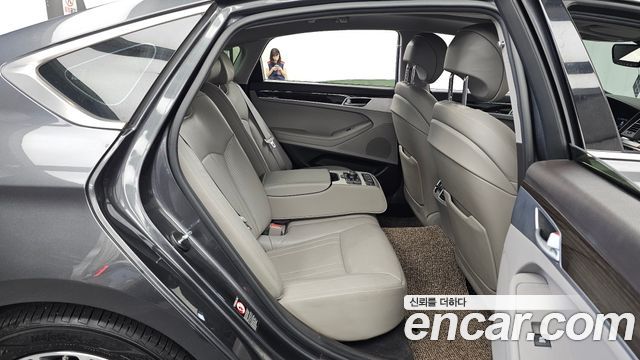 Genesis G80 3.3 GDI Luxury 2017 — фото 12