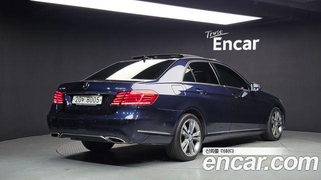 Mercedes-Benz E-Class (W212) E300 4MATIC Avantgarde 2016 — фото 2