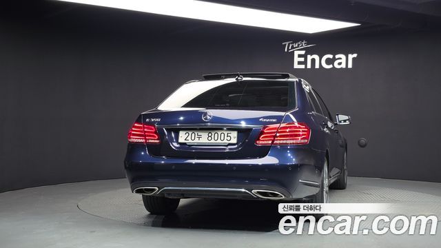 Mercedes-Benz E-Class (W212) E300 4MATIC Avantgarde 2016 — фото 4