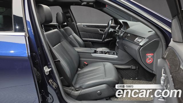 Mercedes-Benz E-Class (W212) E300 4MATIC Avantgarde 2016 — фото 11