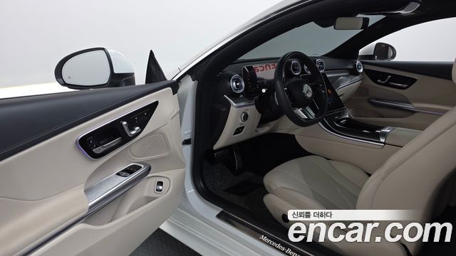 Mercedes-Benz CLE-Class (C236) CLE200 Coupe 2024 — фото 10