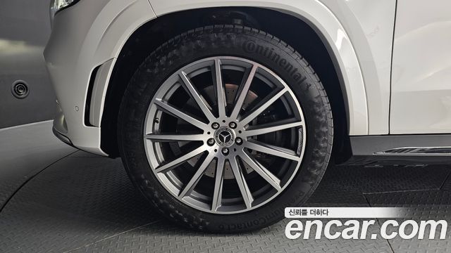 Mercedes-Benz GLS-Class (X167) GLS580 4MATIC 2021 — фото 5
