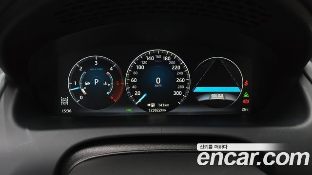 Jaguar XJ 3.0D Premium Luxury LWB X351 2018 — фото 8