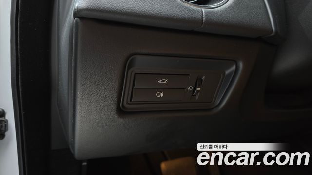 Jaguar XJ 3.0D Premium Luxury LWB X351 2018 — фото 34