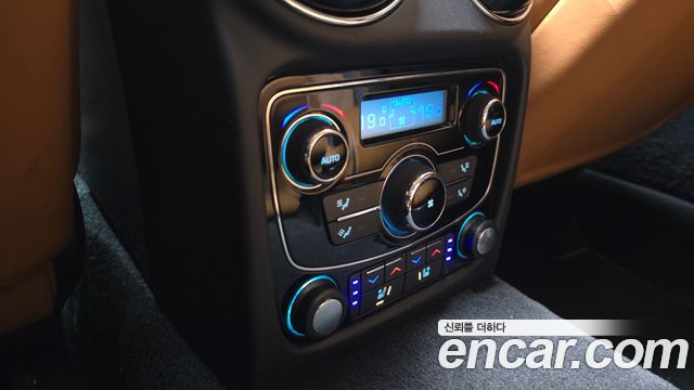 Jaguar XJ 3.0D Premium Luxury LWB X351 2018 — фото 37