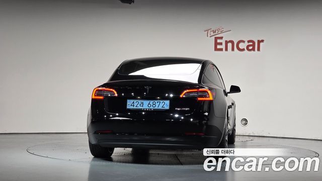 Tesla Model 3 Performance AWD 2021 — фото 4