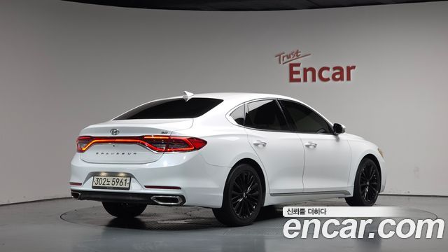Hyundai Grandeur (IG) 3.0 Exclusive Special 2019 — фото 2