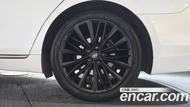 Hyundai Grandeur (IG) 3.0 Exclusive Special 2019 — фото 21