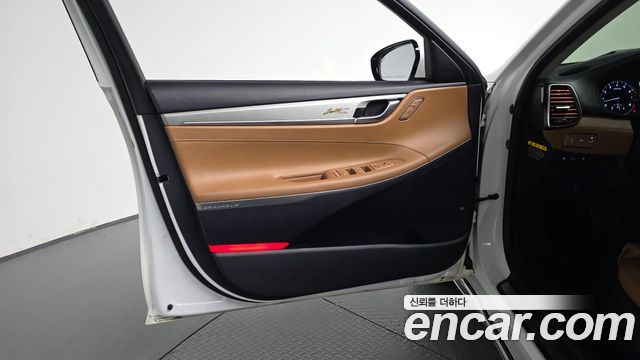 Hyundai Grandeur (IG) 3.0 Exclusive Special 2019 — фото 24