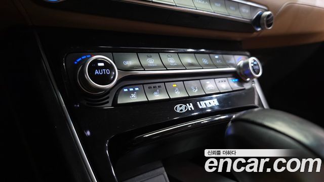 Hyundai Grandeur (IG) 3.0 Exclusive Special 2019 — фото 38
