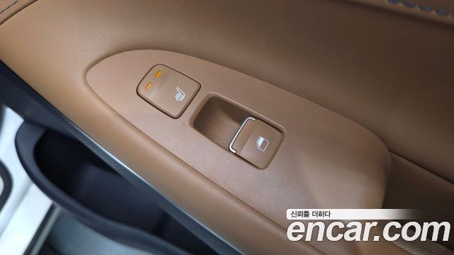 Hyundai Grandeur (IG) 3.0 Exclusive Special 2019 — фото 39