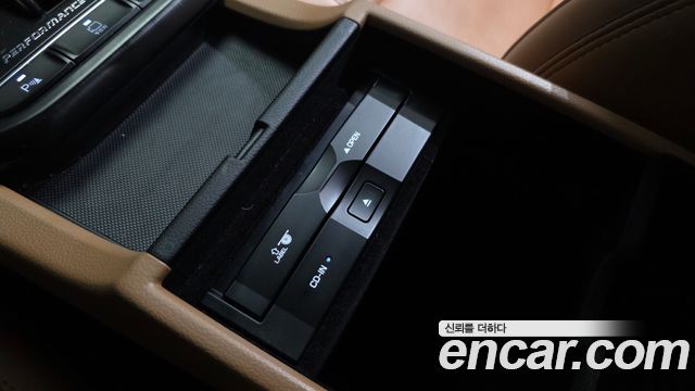 Hyundai Grandeur (IG) 3.0 Exclusive Special 2019 — фото 43